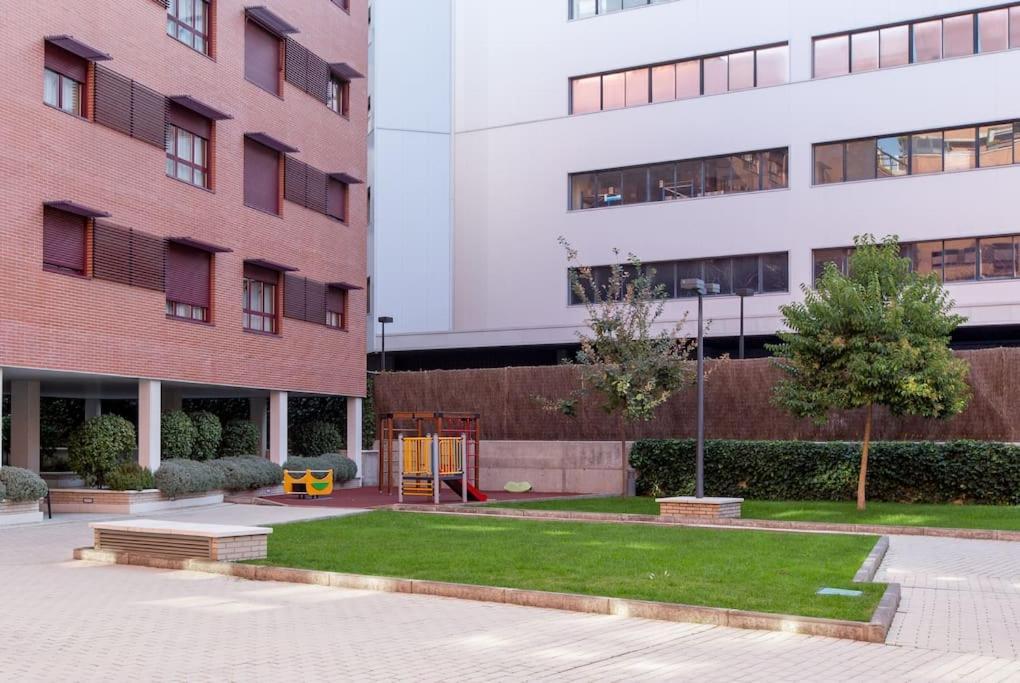 Relajate Despues De Patear Madrid Apartment Luaran gambar