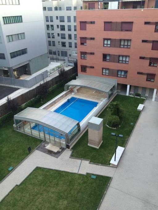 Relajate Despues De Patear Madrid Apartment Luaran gambar